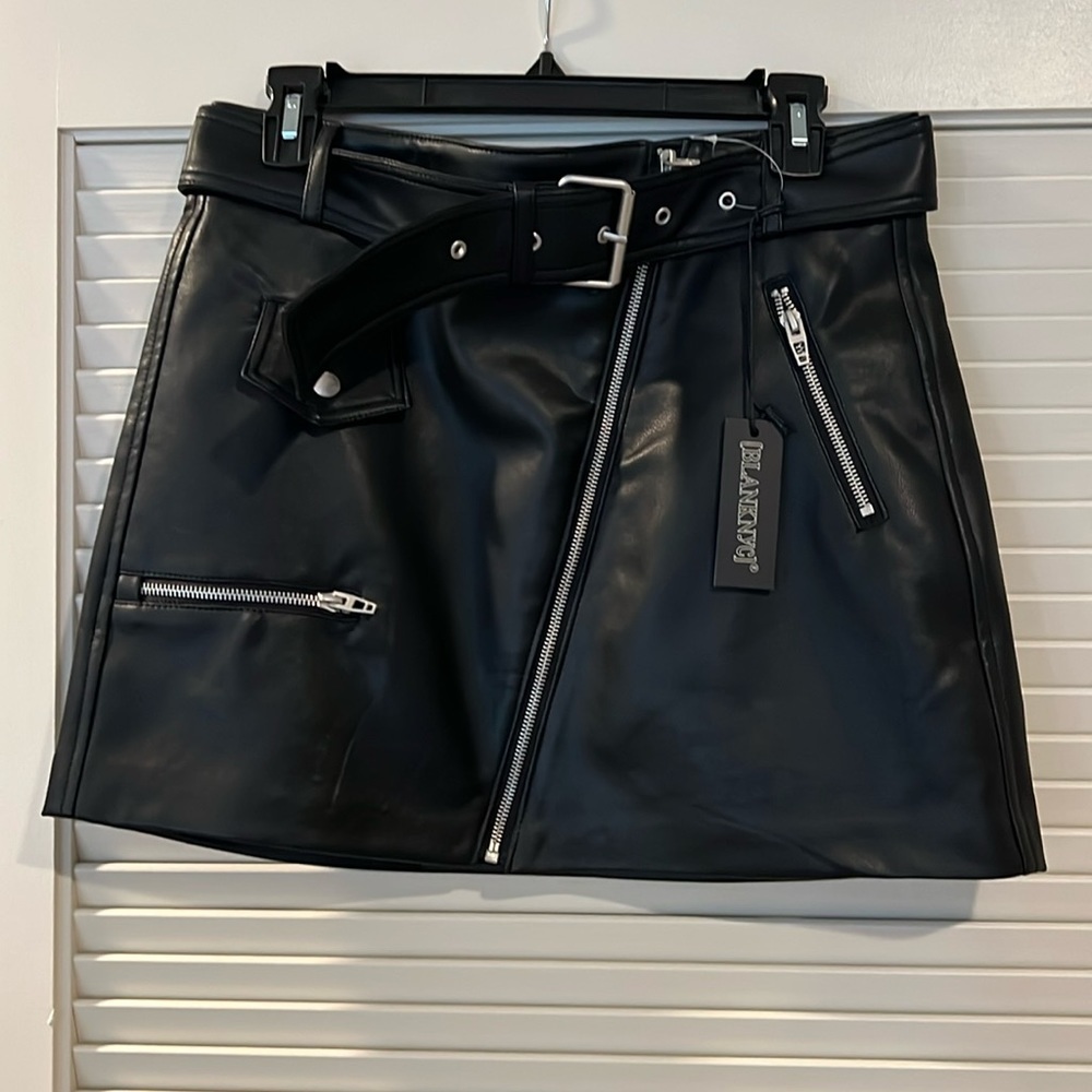 NWT Blank NYC Youthquake Skirt Size 29